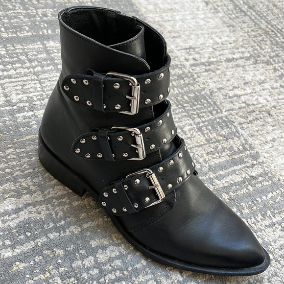 Steven by Steve Madden black ankle bootie. Women’s size 8 - Picture 2 of 7